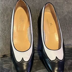 Tanino Crisci Handmade Italian Leather Black and White Women's Loafers